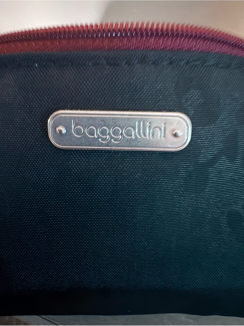 Baggallini Black Leopard Wristlet  Clutch lined RFID Burgundy zip 4.5W by 7.5L